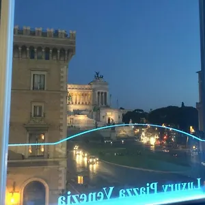 Piazza Venezia Luxury Rome